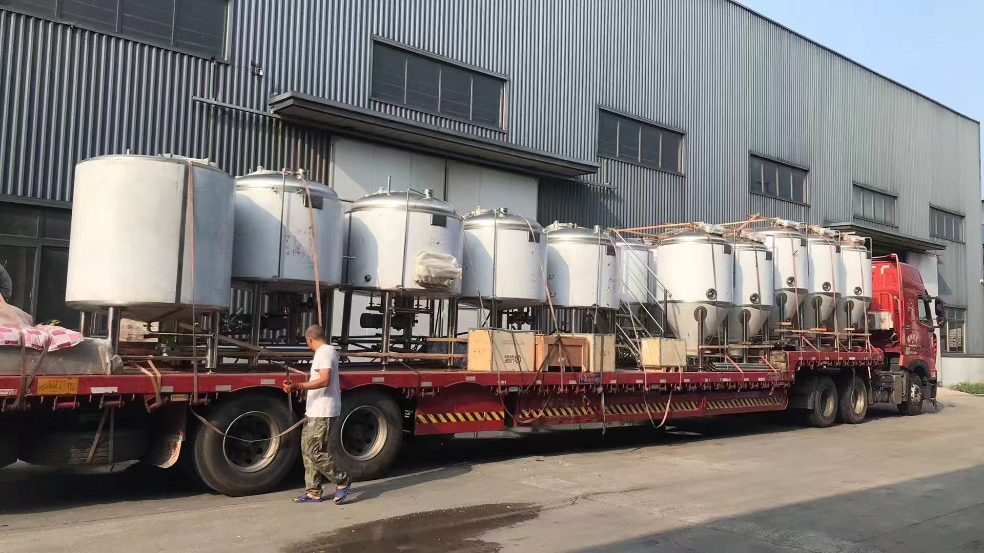 柳州精酿啤酒设备厂—精酿啤酒设备